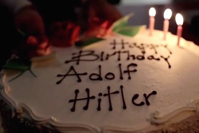 Así fue la gran fiesta de cumpleaños 50 de Hitler