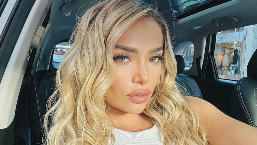 Sandra Itzel es una popular actriz, cantante y estrella de reality shows. Sandra Itzel es una popular actriz, cantante y estrella de reality shows.