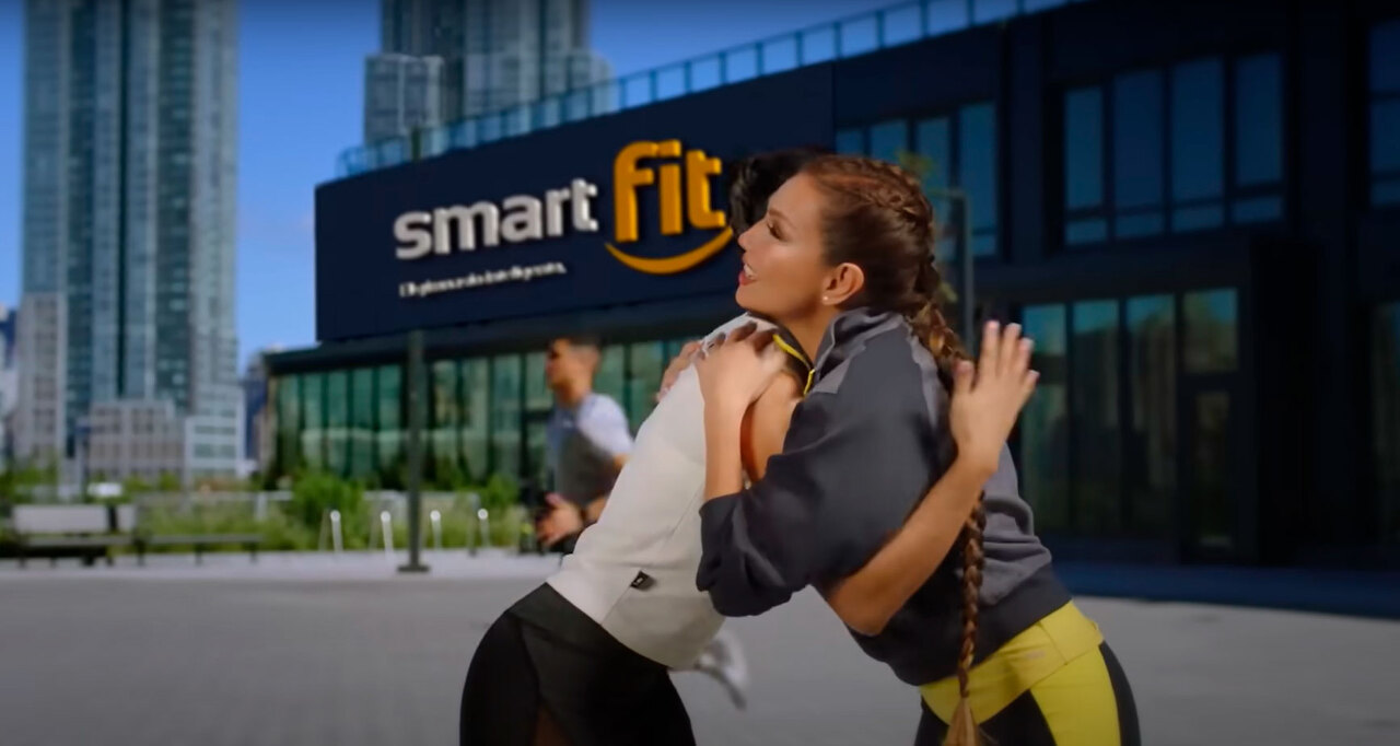 Thalía y Smart Fit: una alianza para fomentar el bienestar y la salud